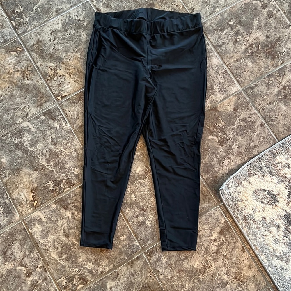 Black leather leggings torrid size 2